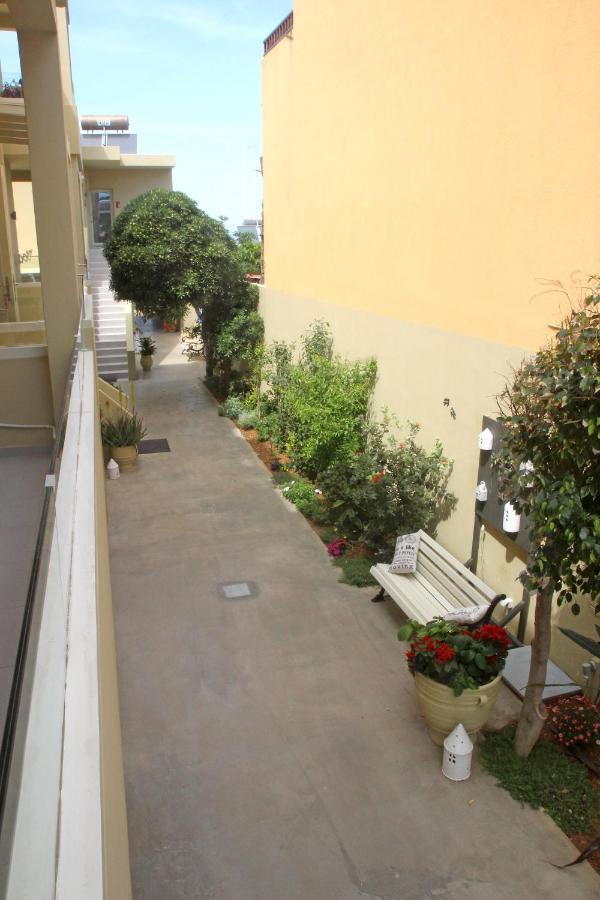 Effi Apartments Platanias  Bagian luar foto